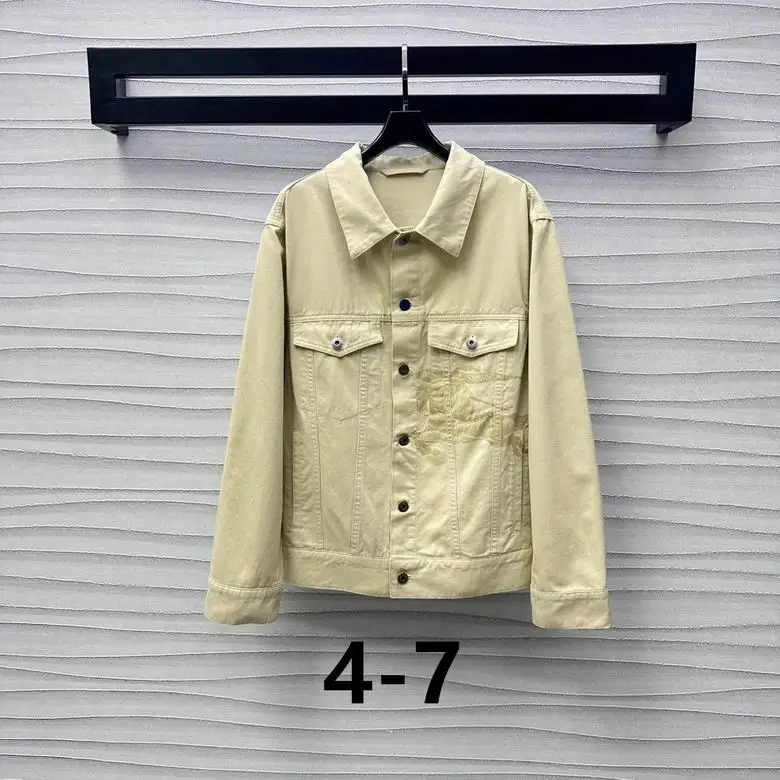 Burberry S-XL  (50)